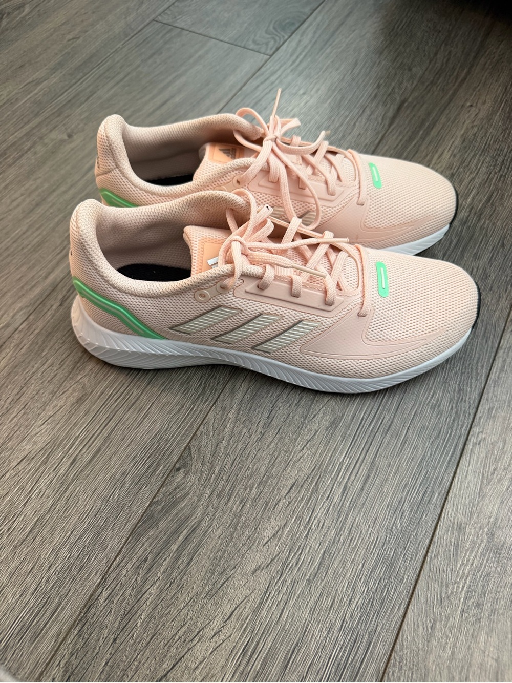 Adidas Women’s Pink Running Sneakers Green Accent Athletic Shoes size 8